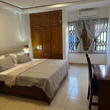 D Barfi Guesthouse, Excellent Location Kumasi Luaran gambar